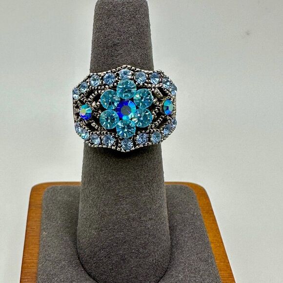 Vintage Blue Rhinestone Adjustable Ring - Picture 3 of 6
